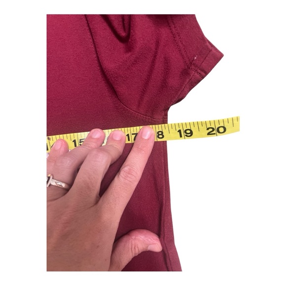 Art Class Burgundy Love Defeats Hate Tee - Picture 6 of 6